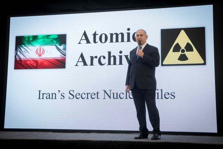 ראש הממשלה נתניהו בנאום חשיפת המסמכיפ שלטענתו מוכיחים שאיראן שיקרה בנוגע לתוכנית הגרעין שלה (מרים אלסטר / פלאש 90)
