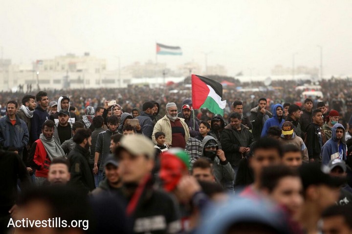 מפגינים פלסטינים בצעדות השיבה בעזה. יום האדמה ה-43. 30 במרץ 2019. (מוחמד זאנון / אקטיבסטילס)