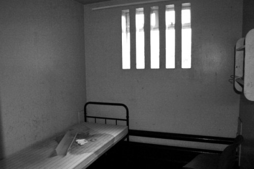 משטרת המחשבות בפעולה: שלושה חודשים בכלא בגלל מסרון 