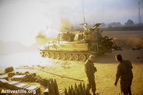 טנקים ישראלים וחיילים על גבול עזה-ישראל. (יותם רונן/אקטיבסטילס)