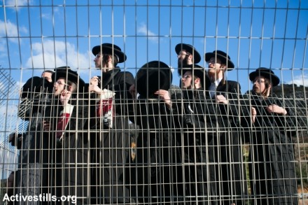 הפגנת חרדים מחוץ לכלא שש (יותם רונן / אקטיבסטילס)