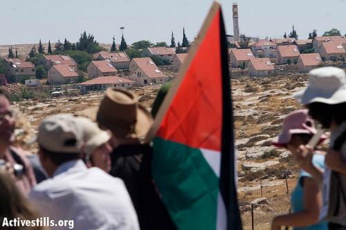 מה יעשו פלסטינים כשהשופט שמורה על הריסת בתיהם הוא מתנחל