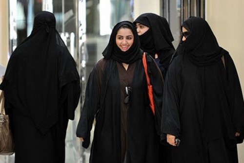 נשות סעודיה עשו היסטוריה: השתתפו בבחירות בפעם הראשונה
