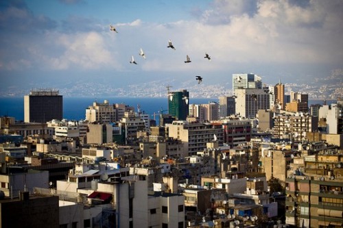 מחיפה לביירות: פלסטינים אזרחי ישראל נוסעים לבקר את השכנים מצפון