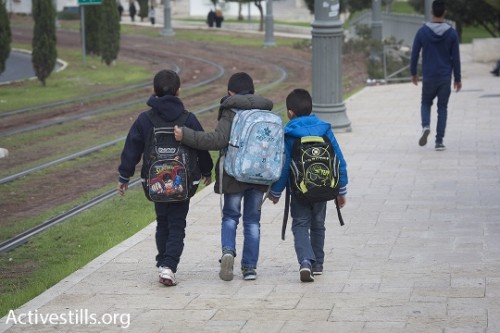 מחקר בינלאומי: בישראל המשפחה חלשה, המדינה לא עוזרת והילדים נופלים