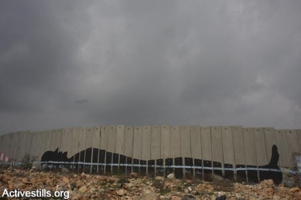 ציור על חומת ההפרדה, בית לחם (אן פאק / אקטיבסטילס)