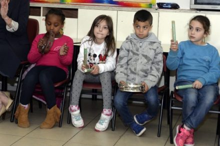 כיתה א' בבית הספר הדו-לשוני בירושלים (מתי שטרן, שגרירות ארה"ב בישראל)