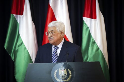 מחמוד עבאס במסיבת עיתונאים ברמאללה (ויסאם השלמון / פלאש90) מחמוד עבאס במסיבת עיתונאים ברמאללה (ויסאם השלמון / פלאש90)