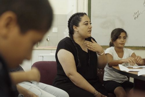 המורה מנאר. מתוך הסרט "לוד בגלות" המורה מנאר. מתוך הסרט "לוד בגלות"