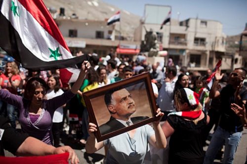 הפגנה למען סוריה. מג'דל שמס, הגולן הסורי הכבוש (מתניה טאוסיג/ פלאש90)