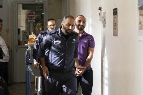 העיתונאי הירושלמי שישראל לא מצליחה לגרש חגג יום הולדת בכלא